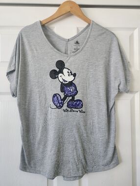 Walt Disney World Light Gray Tee with Purple And Black Sequin Mickey - Women's M